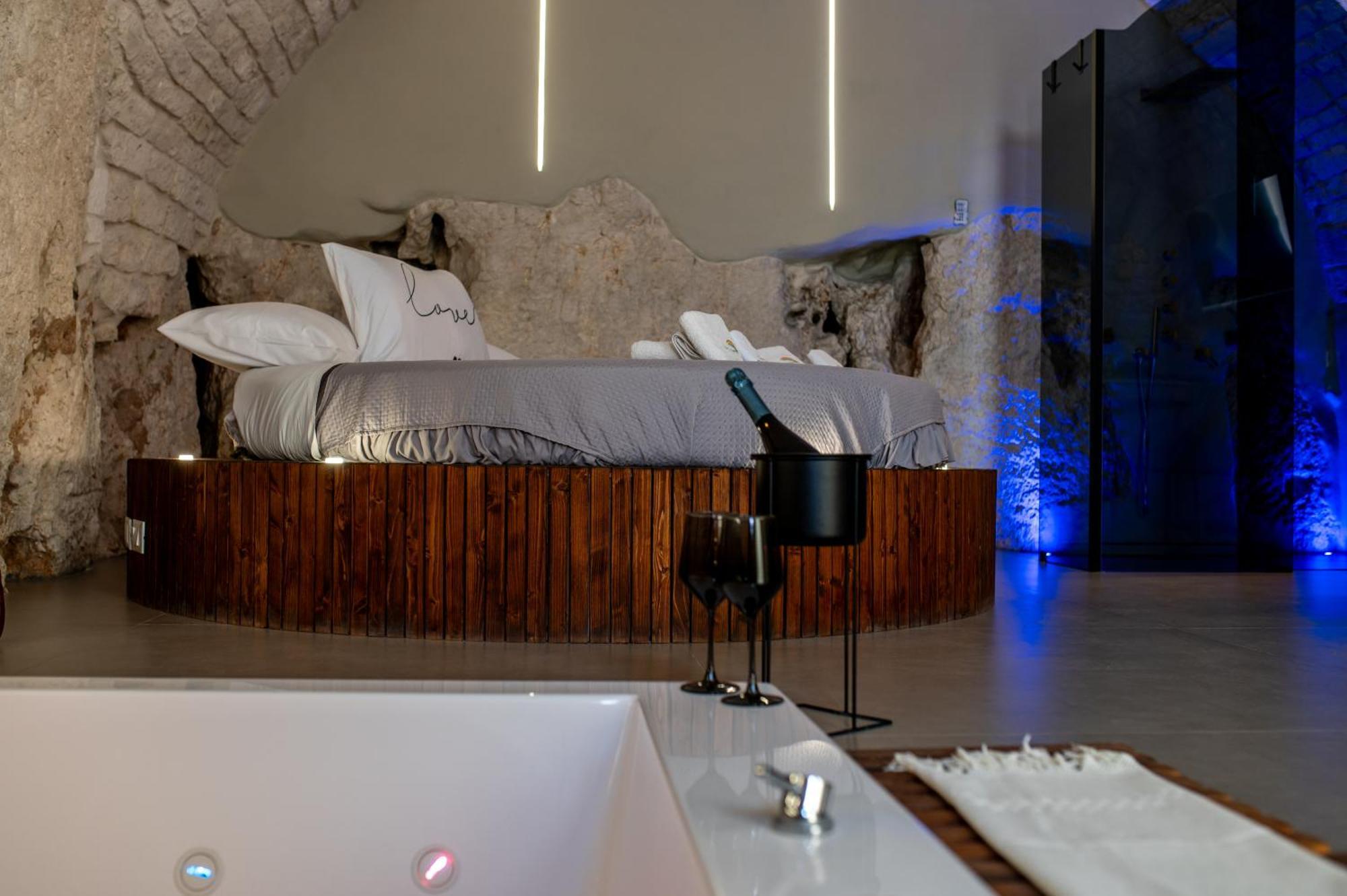Malolu Luxurysuite Ostuni Exterior photo