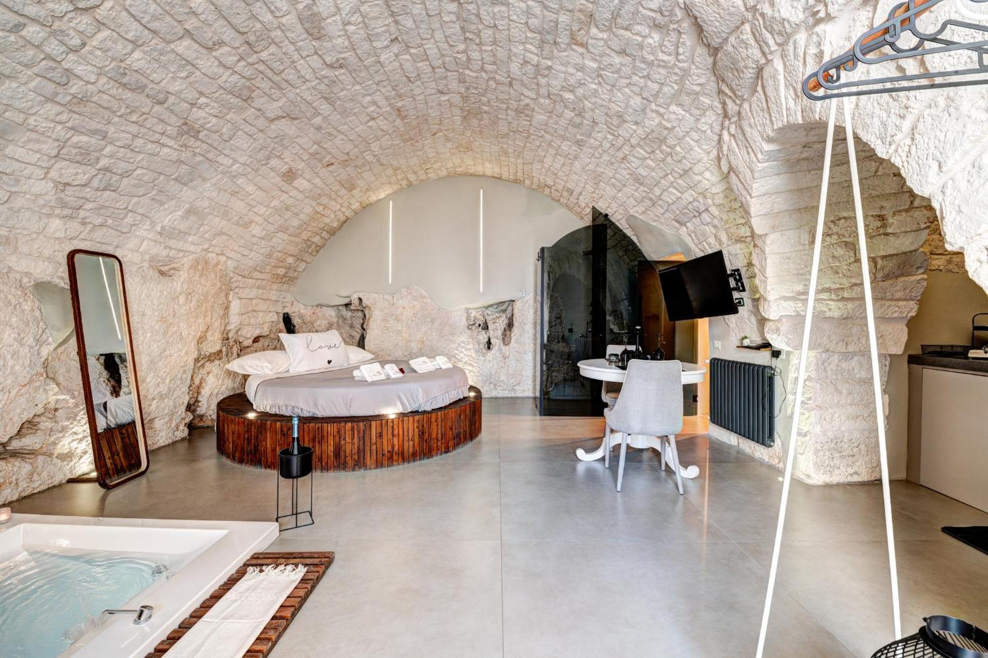 Malolu Luxurysuite Ostuni Exterior photo