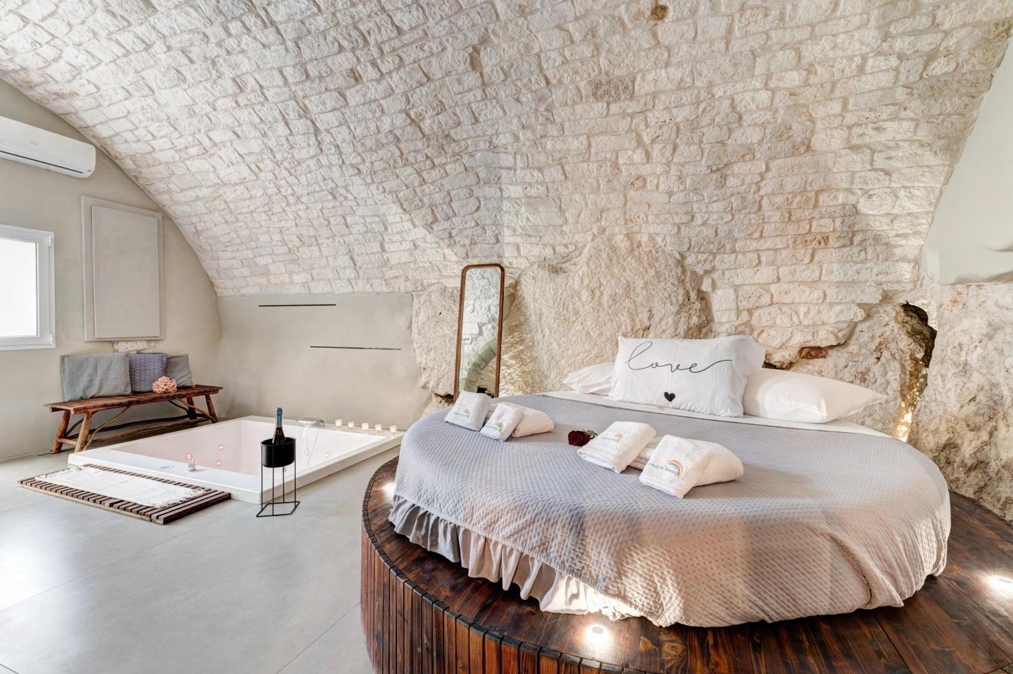Malolu Luxurysuite Ostuni Exterior photo
